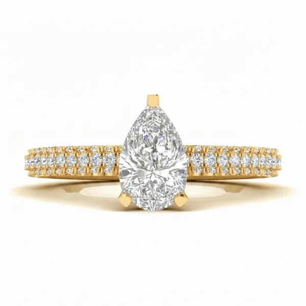 Gleaming Sovereign Diamond Ring - View 2