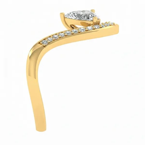Glittering Split-Shank Diamond Ring - View 4