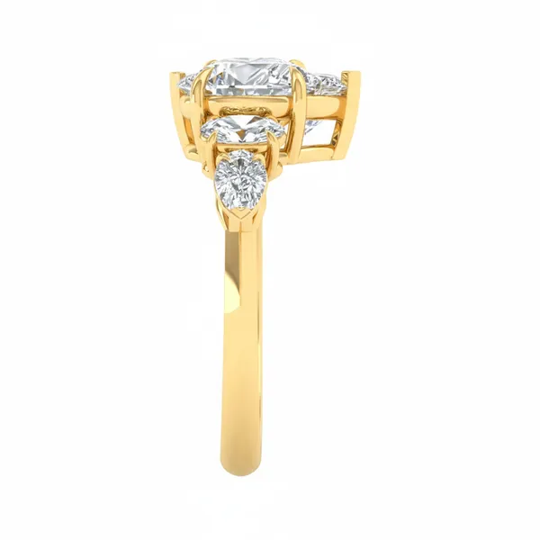 Mesmerizing Cathedral Diamond Ring - View 4