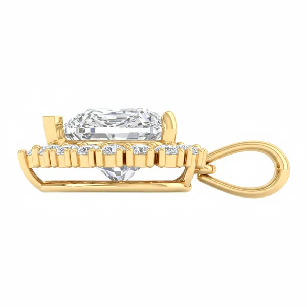 Captivating Oval Diamond Pendant - View 3