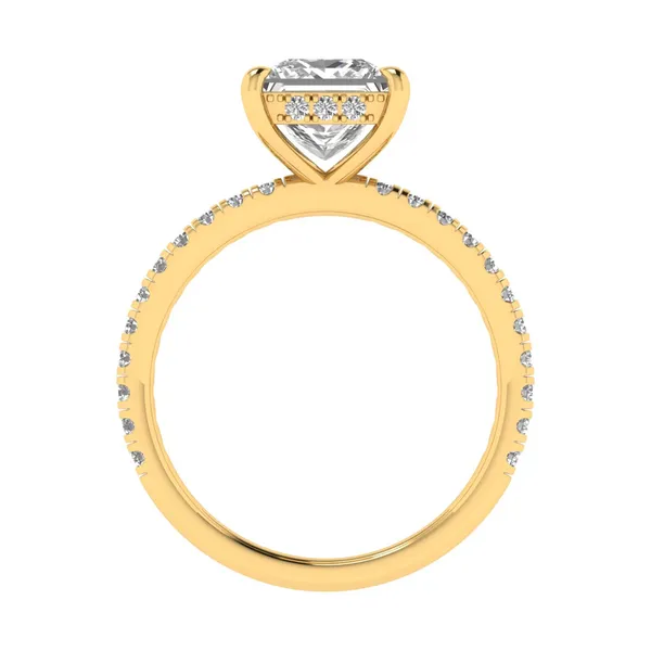 Elegant Vintage Diamond Ring - View 3