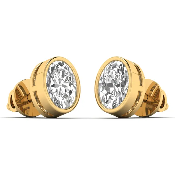 Maharani Solitaire Studs - View 2