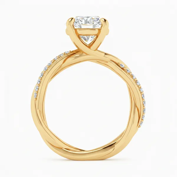 Iconic Vintage Diamond Ring - View 3
