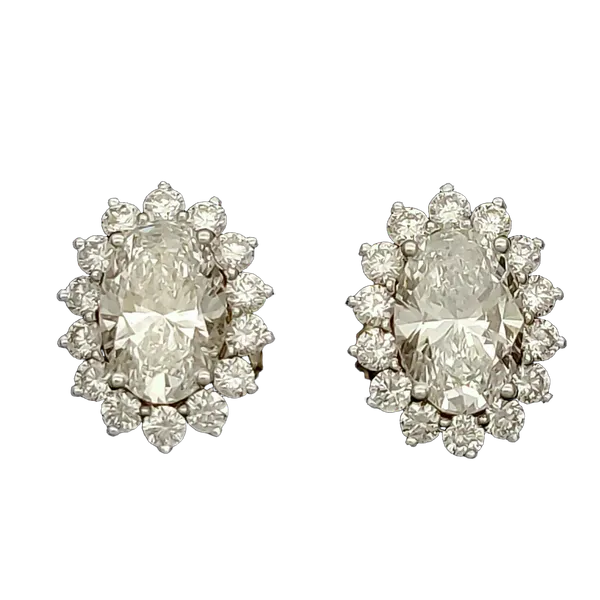 Timeless Blossom Diamond Stud Earrings MNES1136