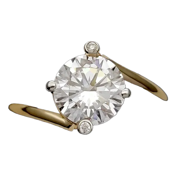 Elegant Whisper Diamond Ladies Ring MNRL1049